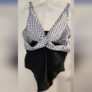 Black and White Geometric Swimsuit, NWT